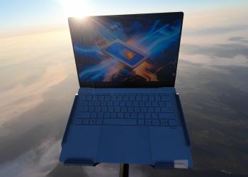 ASUS