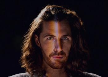 Hozier llega a Colombia con su tour "Unreal Unearth"